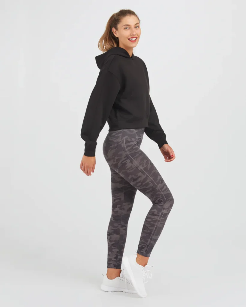 Spanx Seamless Look At Me Now Leggings